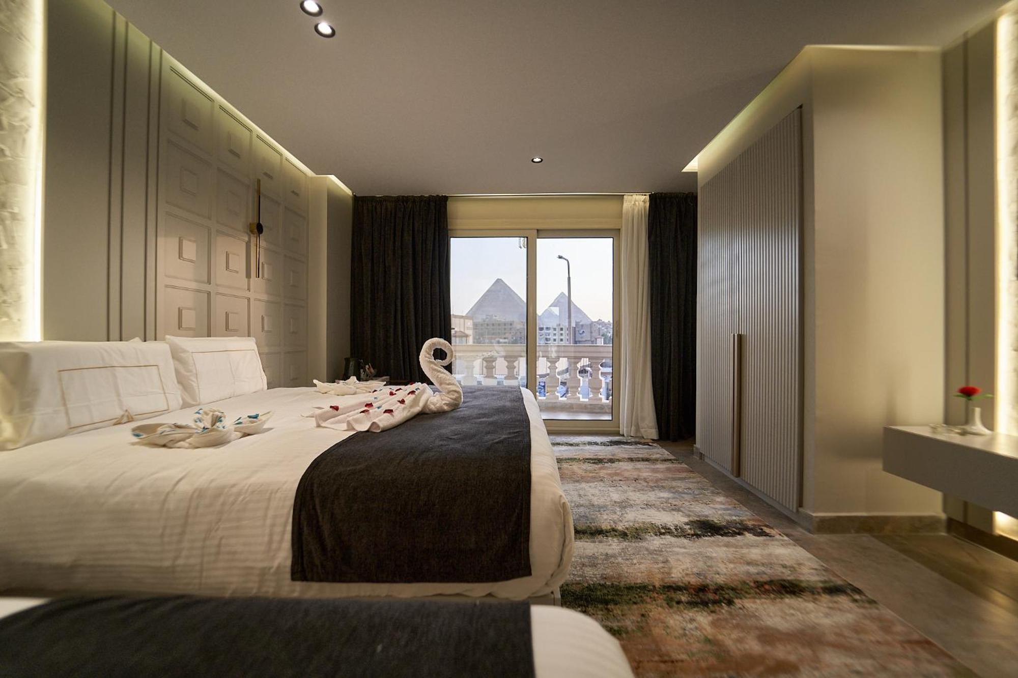Pyramids Charm Hotel Al Kawm al Akhdar Exteriör bild