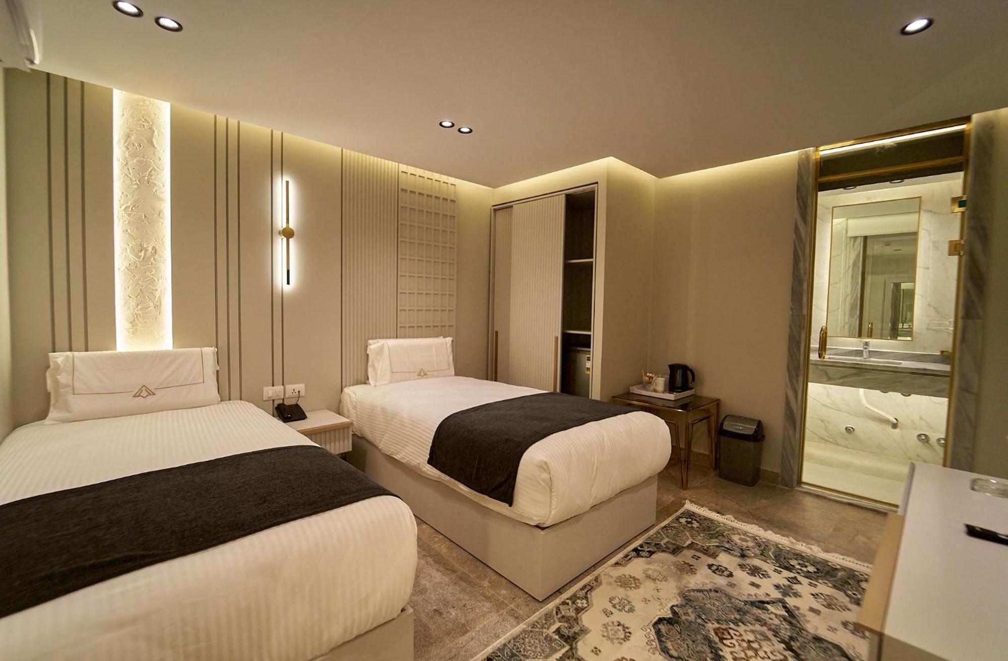 Pyramids Charm Hotel Al Kawm al Akhdar Exteriör bild