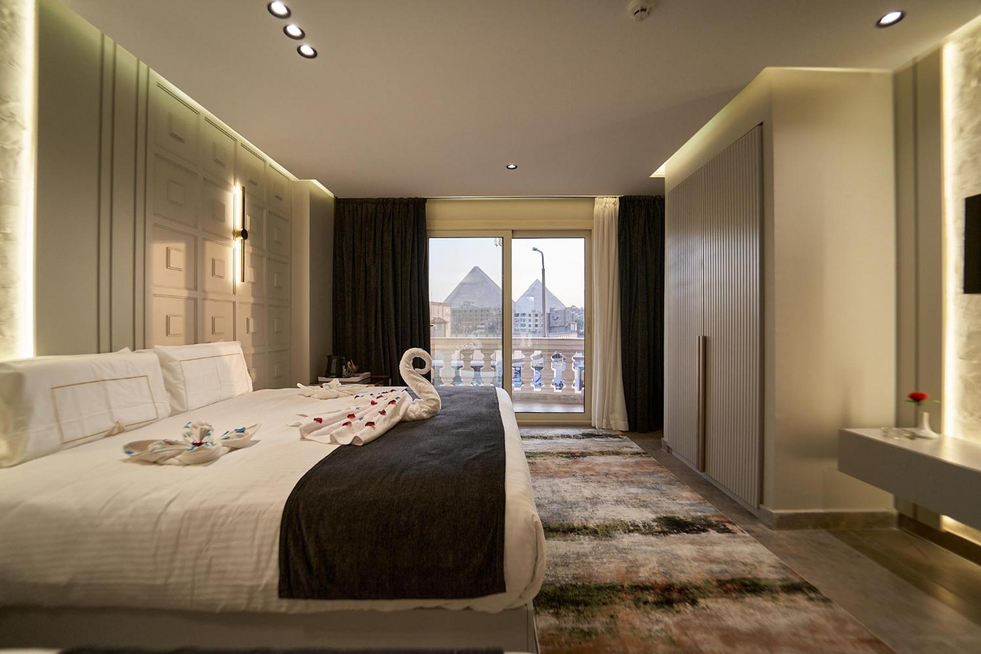 Pyramids Charm Hotel Al Kawm al Akhdar Exteriör bild