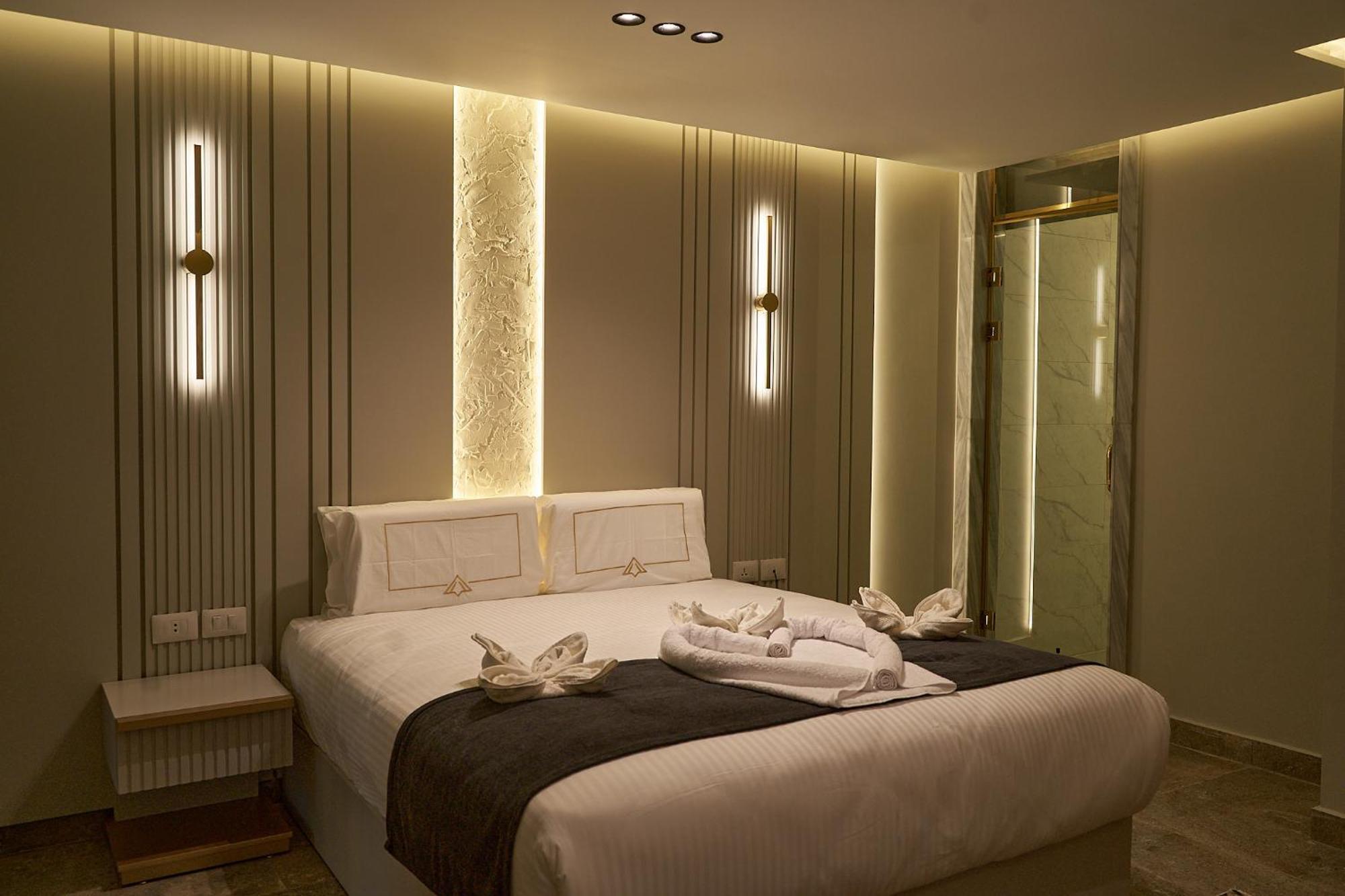 Pyramids Charm Hotel Al Kawm al Akhdar Exteriör bild
