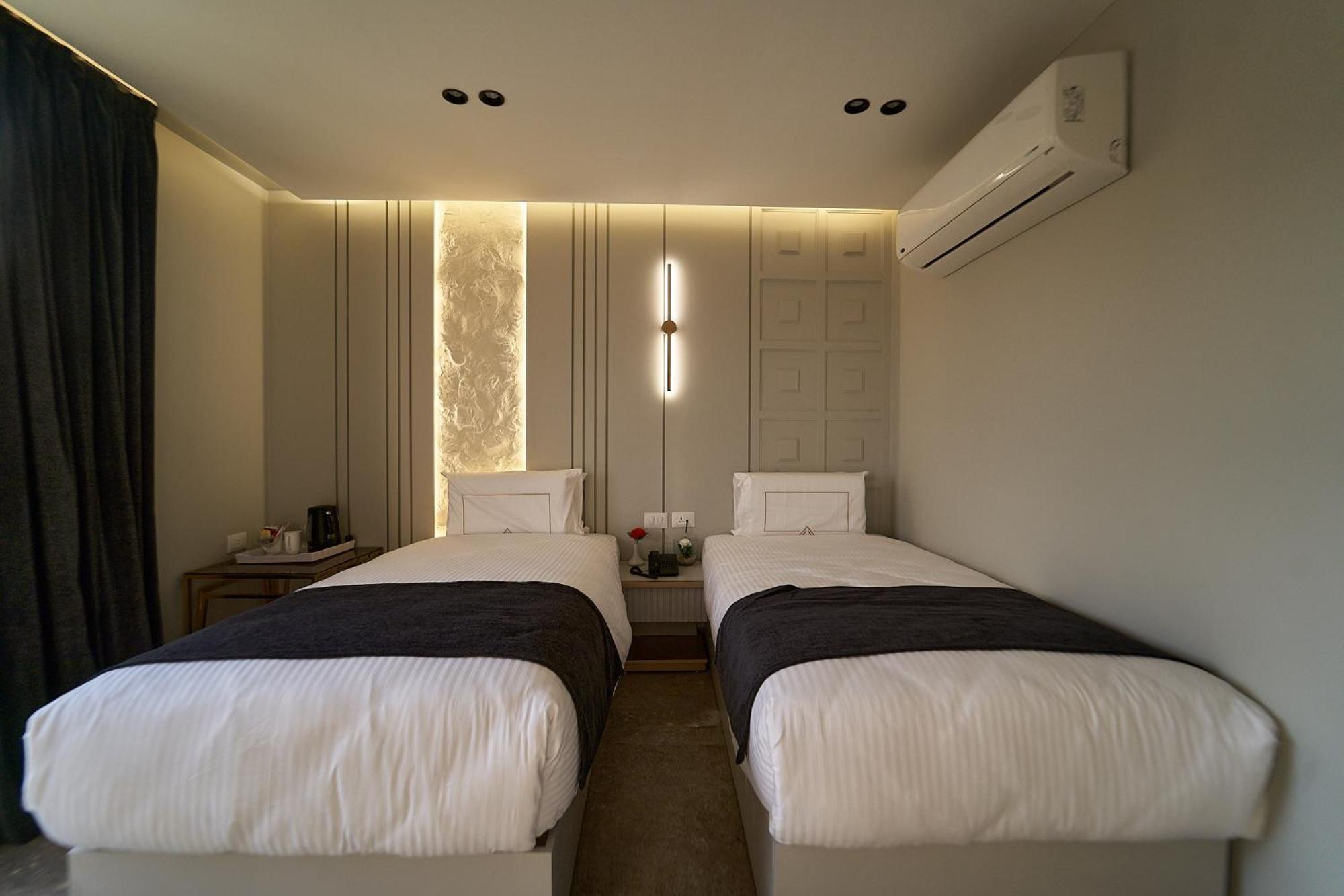 Pyramids Charm Hotel Al Kawm al Akhdar Exteriör bild