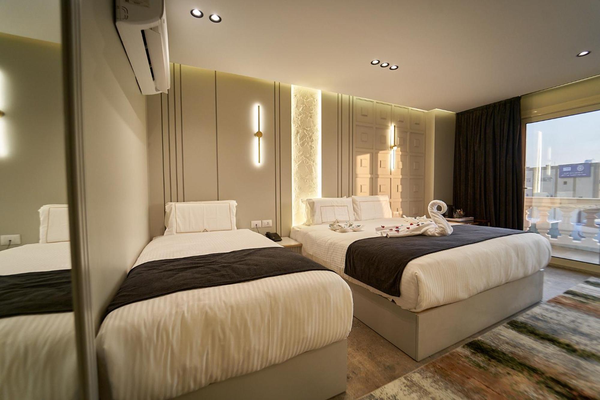 Pyramids Charm Hotel Al Kawm al Akhdar Exteriör bild