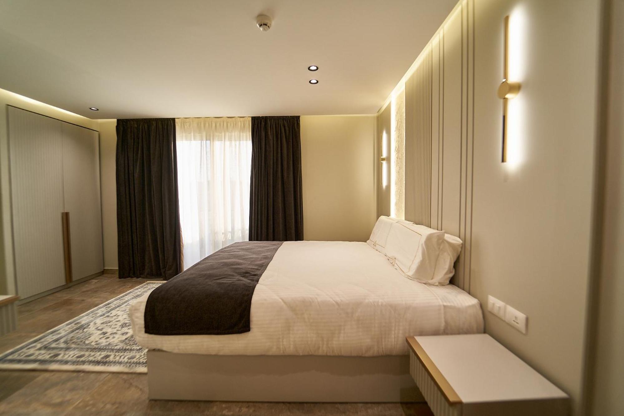 Pyramids Charm Hotel Al Kawm al Akhdar Exteriör bild