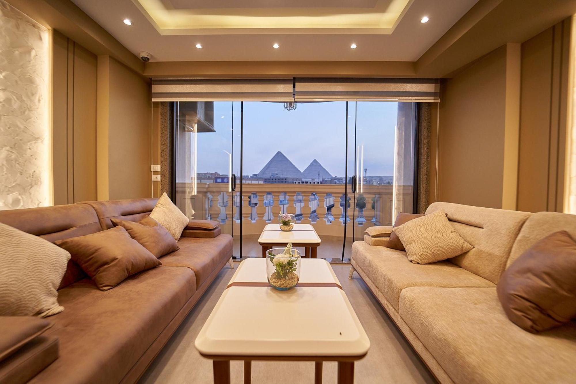 Pyramids Charm Hotel Al Kawm al Akhdar Exteriör bild