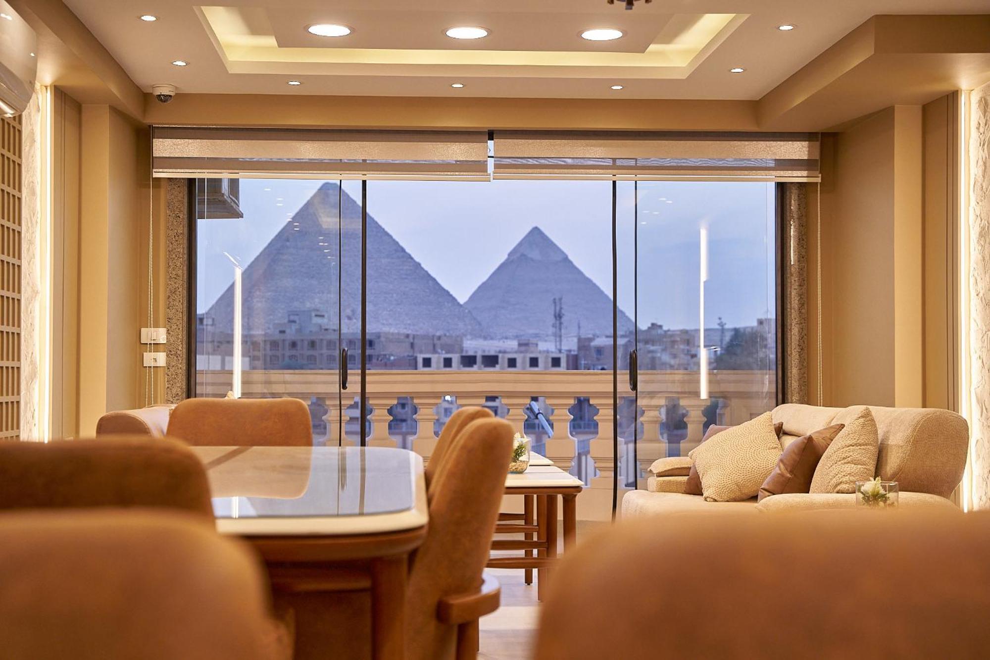 Pyramids Charm Hotel Al Kawm al Akhdar Exteriör bild