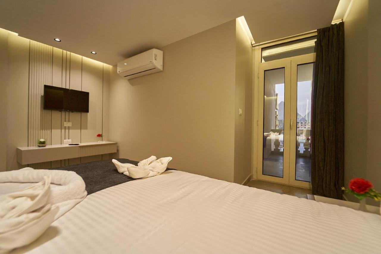 Pyramids Charm Hotel Al Kawm al Akhdar Exteriör bild